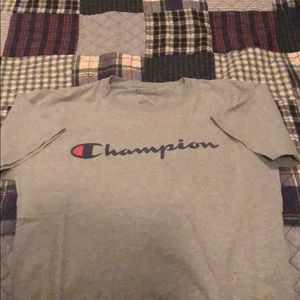Champion T-shirt